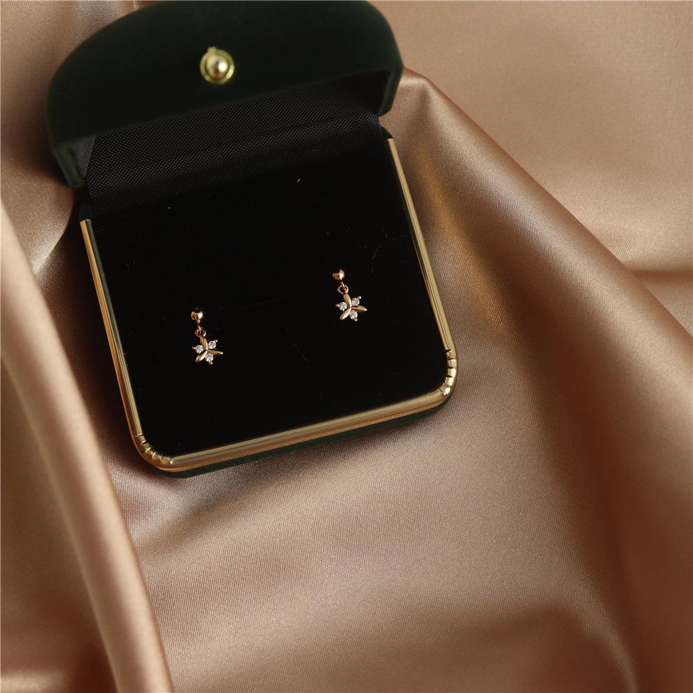 

Gold-Plated Sterling Silver Clover Stud Earrings - Minimalist, Versatile Design 925 Silver
