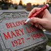 Monument Lettering Pen Tombstone Marker with Precision Tip Waterproof Fade-Resistant Fast-Drying Memorial Inscription UV Resistant for Inscriptions