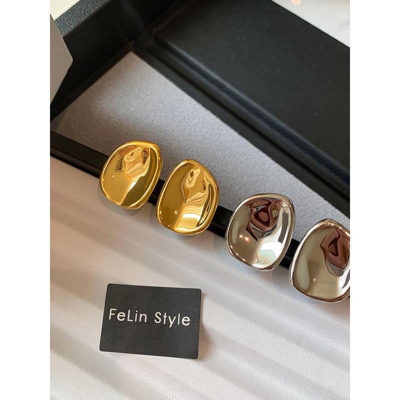 925 Silver Needle European and American Retro Metal Large Earrings for Women, Light Luxury, High-End, Unique and Stylish Gold Earrings Studs