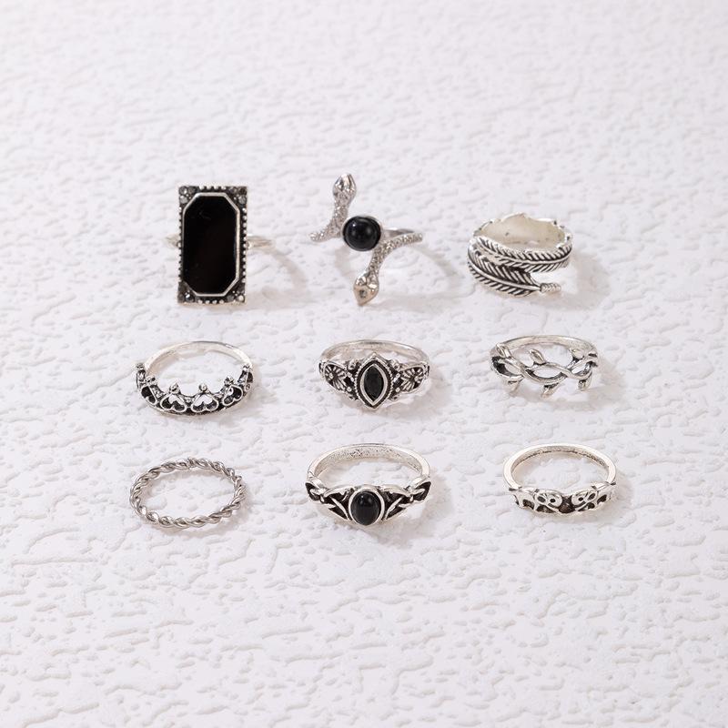 New retro black gemstone set nine-piece ring, geometric snake crown leaf ring set