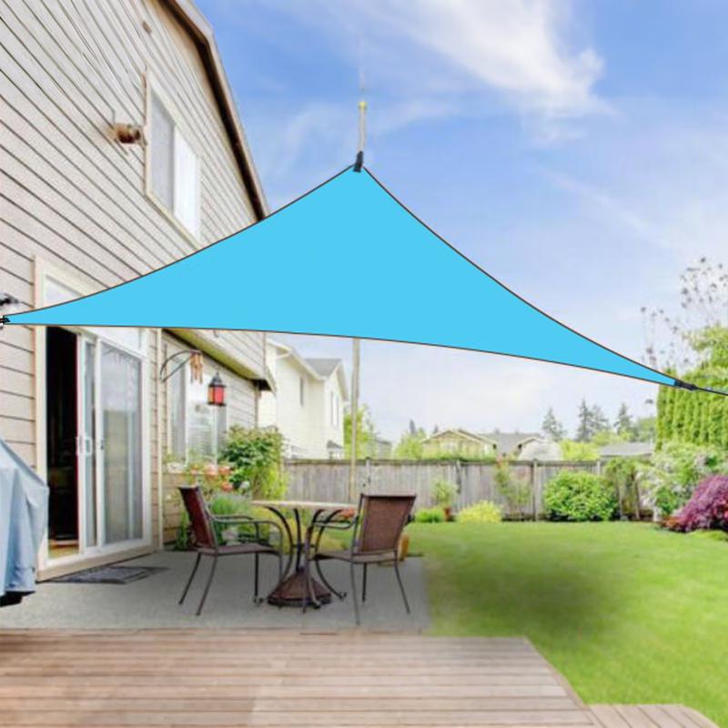 Dreieckiges Sonnensegel für den Außenbereich