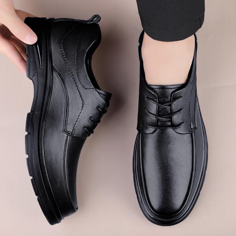 Men's Spring & Autumn Casual Leather Shoes - Trendy, Versatile, Top Layer Cowhide, Round Toe, Lace-up Design.