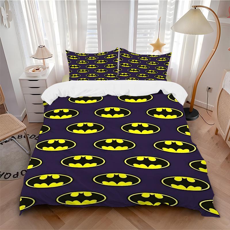 

3pcs Batman Bedding Set, Soft Polyester Duvet Cover and Pillowcases Machine Washable Seasons all suitable & Guest Room Decor310 135x200cm
