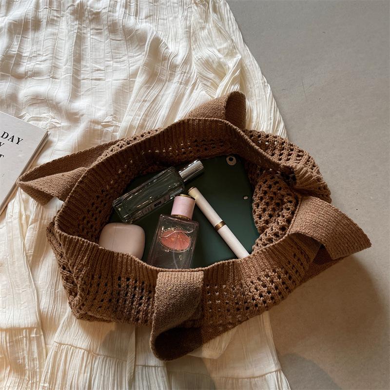 Women Shoulder Bags Large Capacity Crochet Tote Bag Fashion New Knitting Handbags Female Hollow Woven Shopping Bag