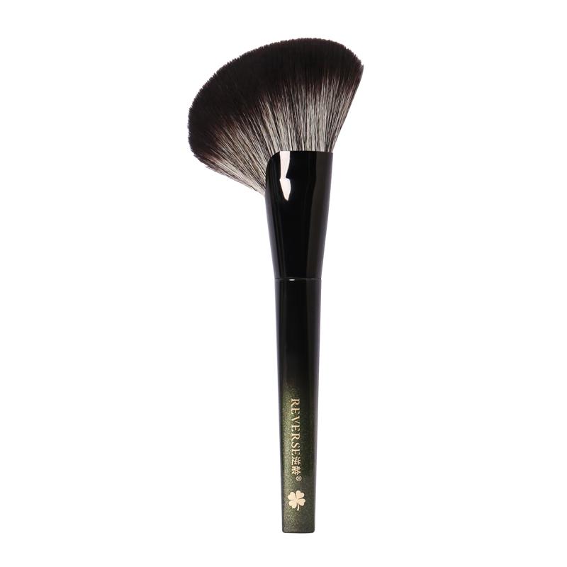 REVERSE Phantom M30 Scythe Contour Brush
