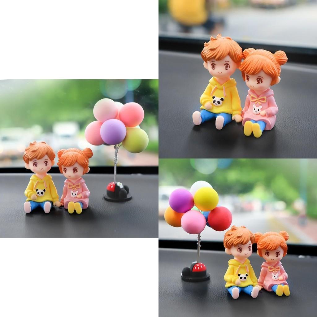 Cute Cartoon Resin Couple Figurine For Car Dashboard Decoration New Home Micro Landscape Ornament Interior Decor Accessory