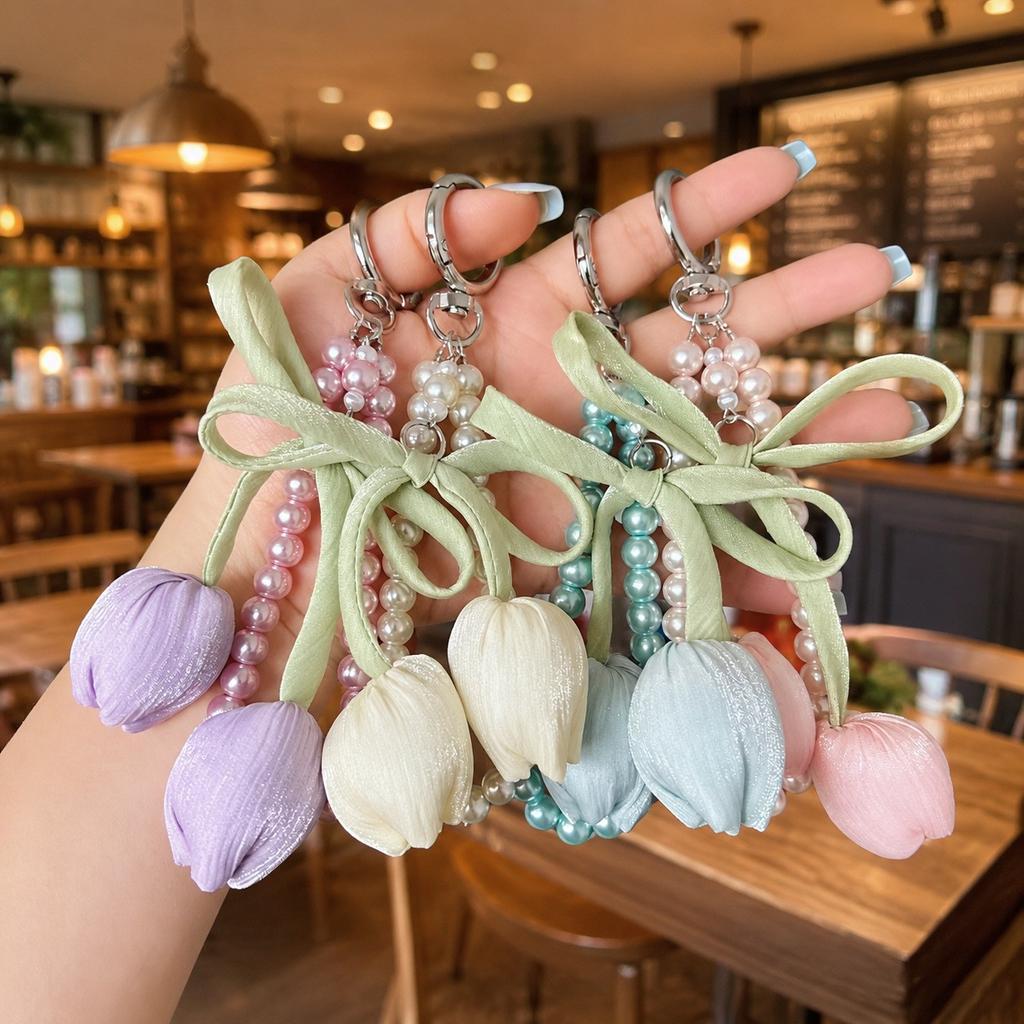 Fresh Tulip Beaded Wrist Strap Bowknot Pearl Elegant Fabric Flower Phone Lanyard Sweet Bag Pendant Key Chains Bag Charm