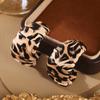 Silver Needle Leather Leopard Print Round C-Shaped Earrings: European and American Retro Studs with a High-End Niche Feel.
