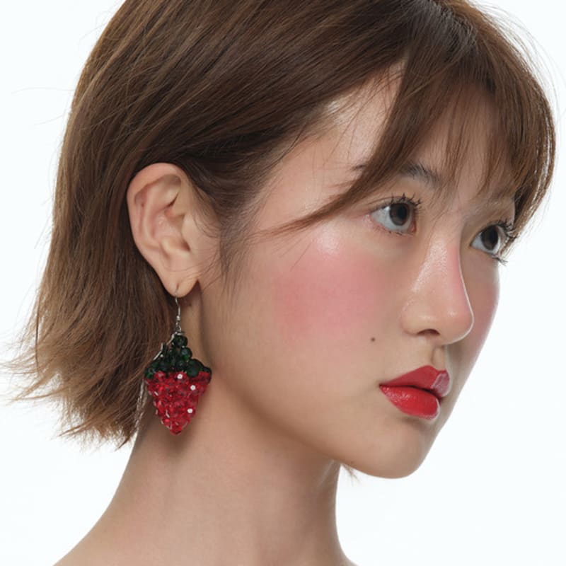 

Eireve КРИСТАЛЬНА СУНИЦЯ СЕРЕЖКА (ЧЕРВЕНА) Red