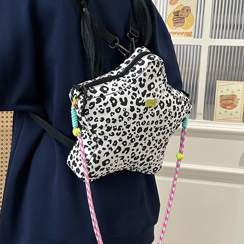 Rucksack in Sternform mit Leopardenmuster, verstellbarem Riemen, lässiger Schultertasche aus Nylon für Reisen, Shopping und Partys KTY