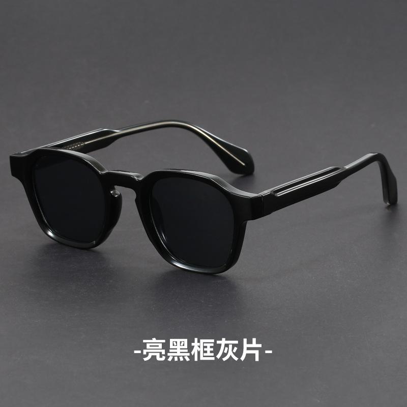 Korean Style Retro Sun Eyeglasses for Women Thick TR90 Material Frame Square Sunglasses Men UV400 Trending Luxurious Brand Sun Sunglasses For Drive