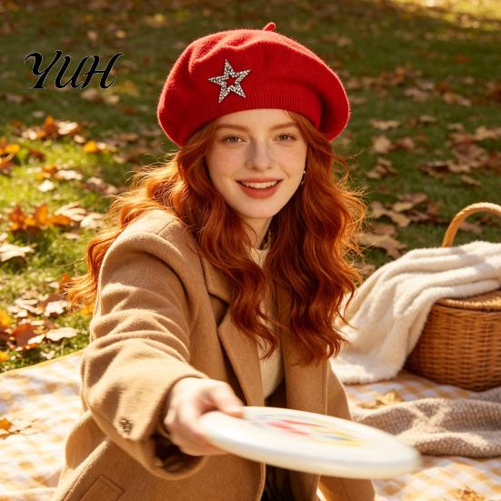 Artist Cap with Rhinestone Star Women Knitted Beret Hat for Fall Winter, French Style Knitting Star, Stretchy Solid Color Elastic
