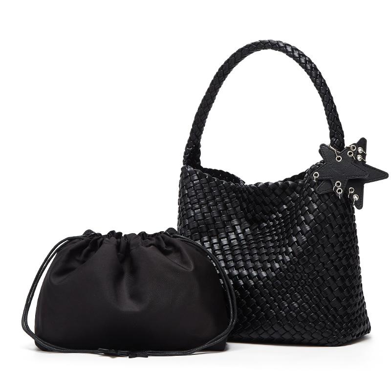 Premium sense niche design hand-woven bag large capacity tote bag casual lazy wind single shoulder underarm bucket bag