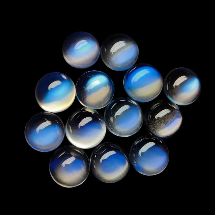 Natural 5 MM Round Moonstone Cabochon, Calibrated Size Eye Clean Blue Flashy Gemstone, 7-10 Pcs Lot. Healing Rainbow Moonstone, Loose Gemstone.
