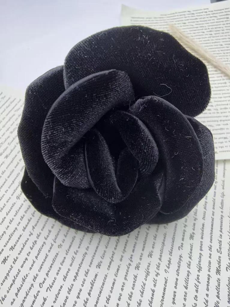 Elegant 2025 Velvet Rose Ponytail Holder Hair Tie
