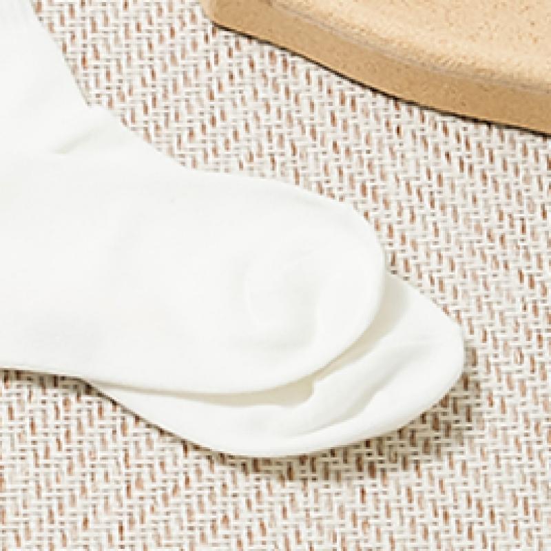 Daiso Care Bear Ribbed Long Neck Socks Yellow