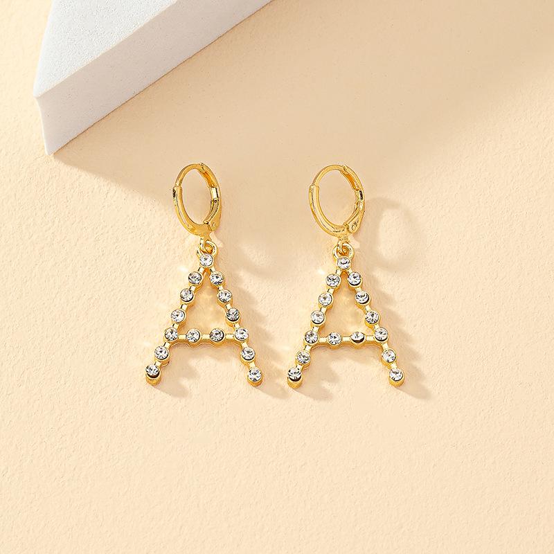 Women's Retro Trend Rhinestone Stud Earrings: Japanese & Korean Fashion, Stylish Temperament