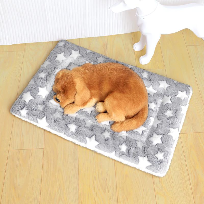 Vinter varm husdjurssäng: Hund- och kattliggunderlag