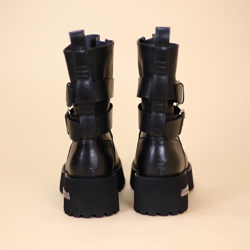 2025 Dámské podzimní/zimní boty Martin v britském stylu: Kotníkové boty na silné podrážce, s kulatou špičkou a zeštíhlující přezkou v pase