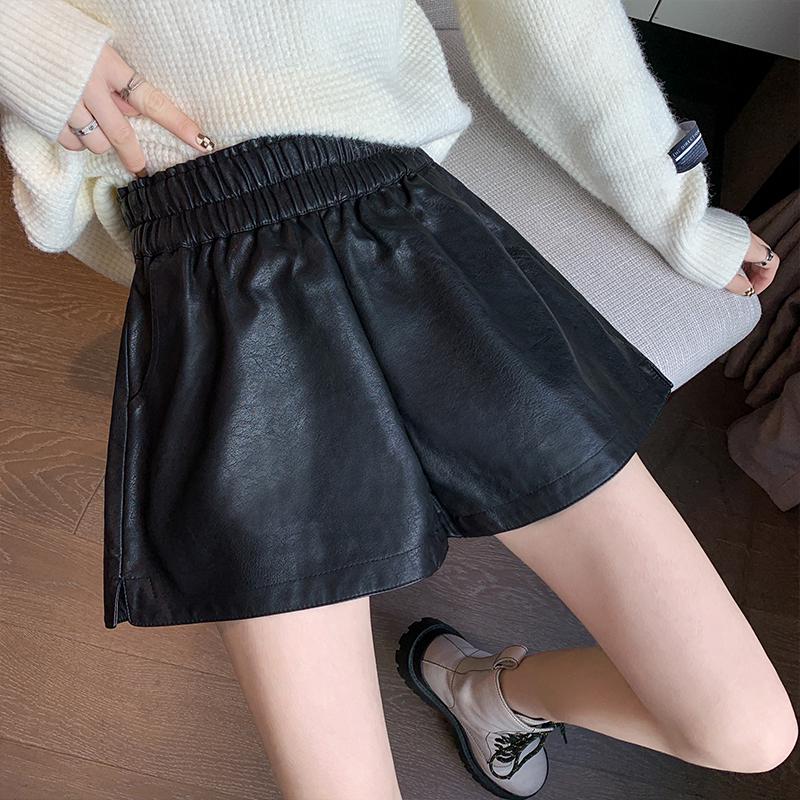 Women's High-Waisted Leather Shorts - Autumn/Winter Plus Size Wide-Leg Slimming Outerwear 2026