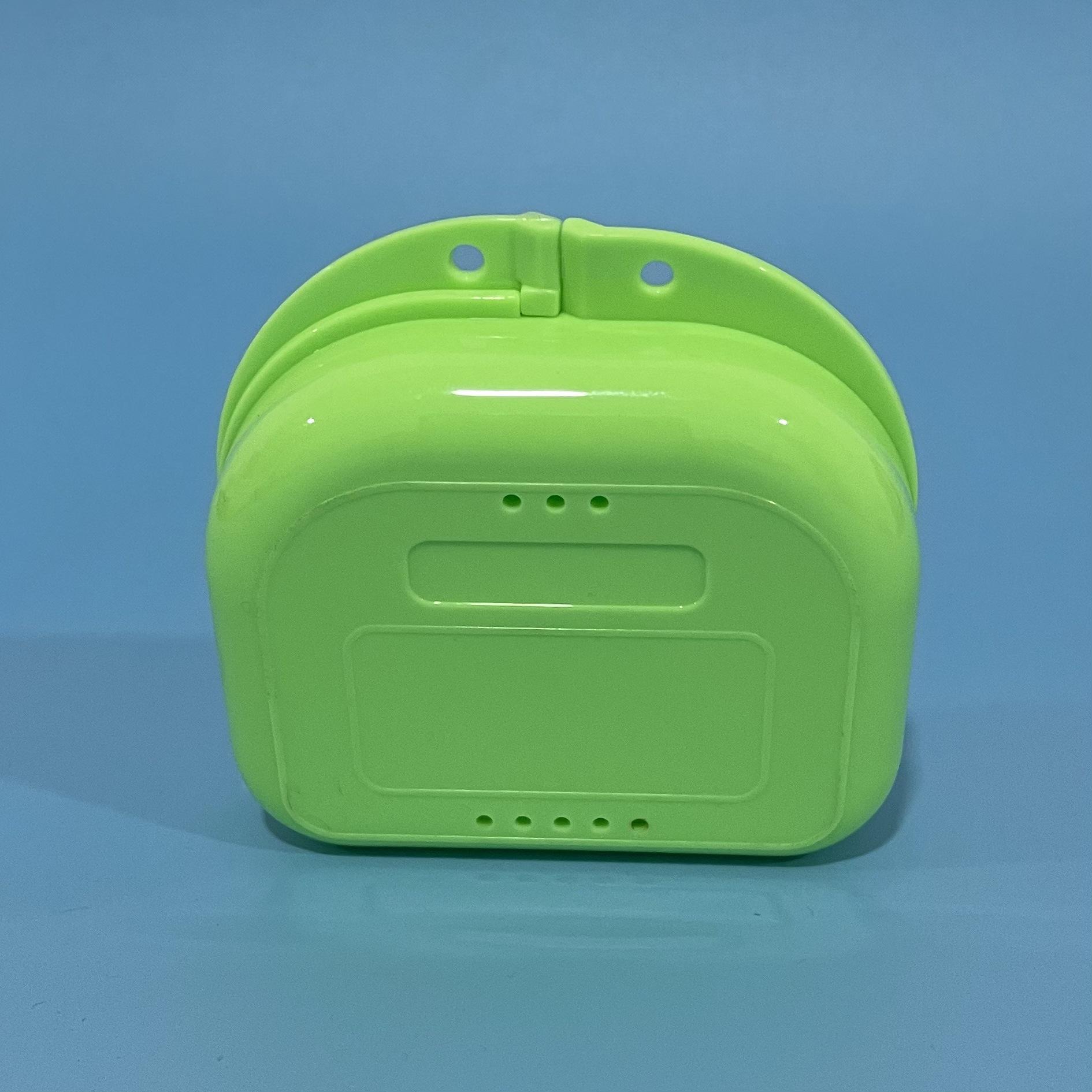 

Multi-Color Small Retainer & Denture Storage Box with Holes, Orthodontic Braces Case, Prosthetic Tooth Holder grass зелений колір