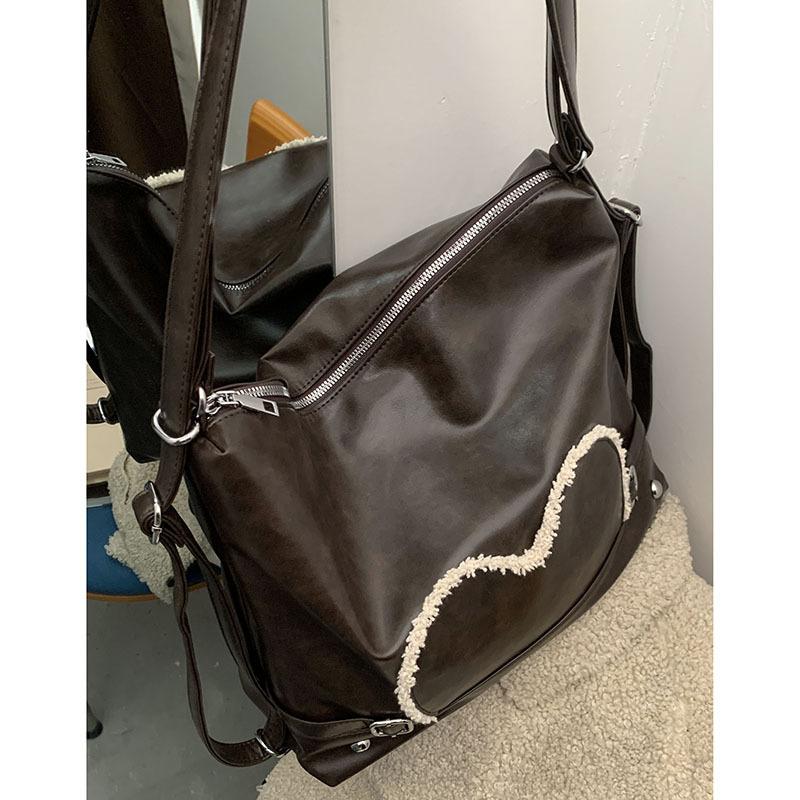 Retro Versatile Commuter Tote Bag Women's 2025 New Fashion Niche Backpack Winter Large Capacity Armpit Bag