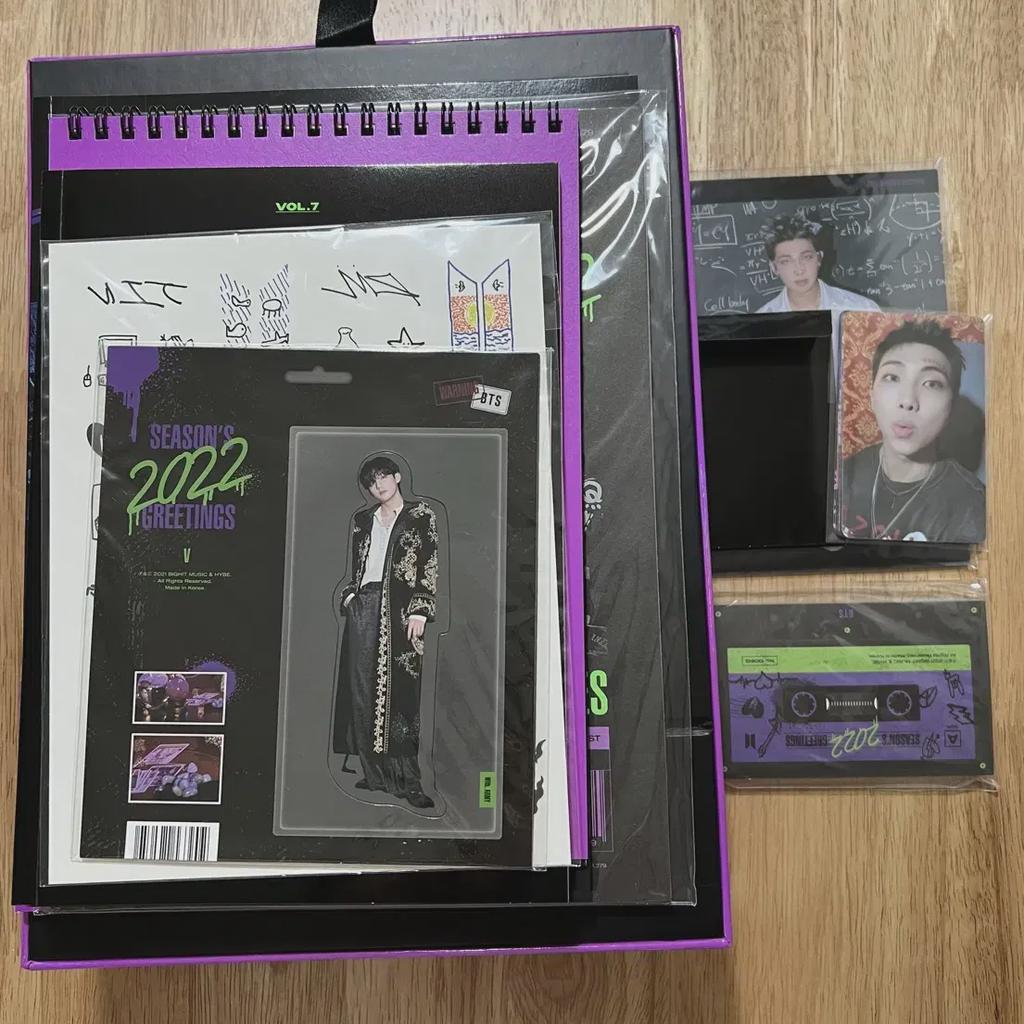 BTS 2022 Season's Greetings Full Set Tae Hyung