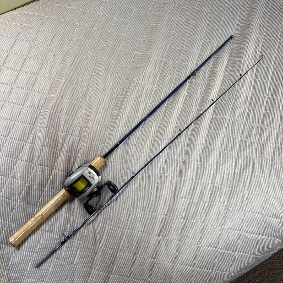 Used SHIMANO BASS ONE and bantam bait reel set