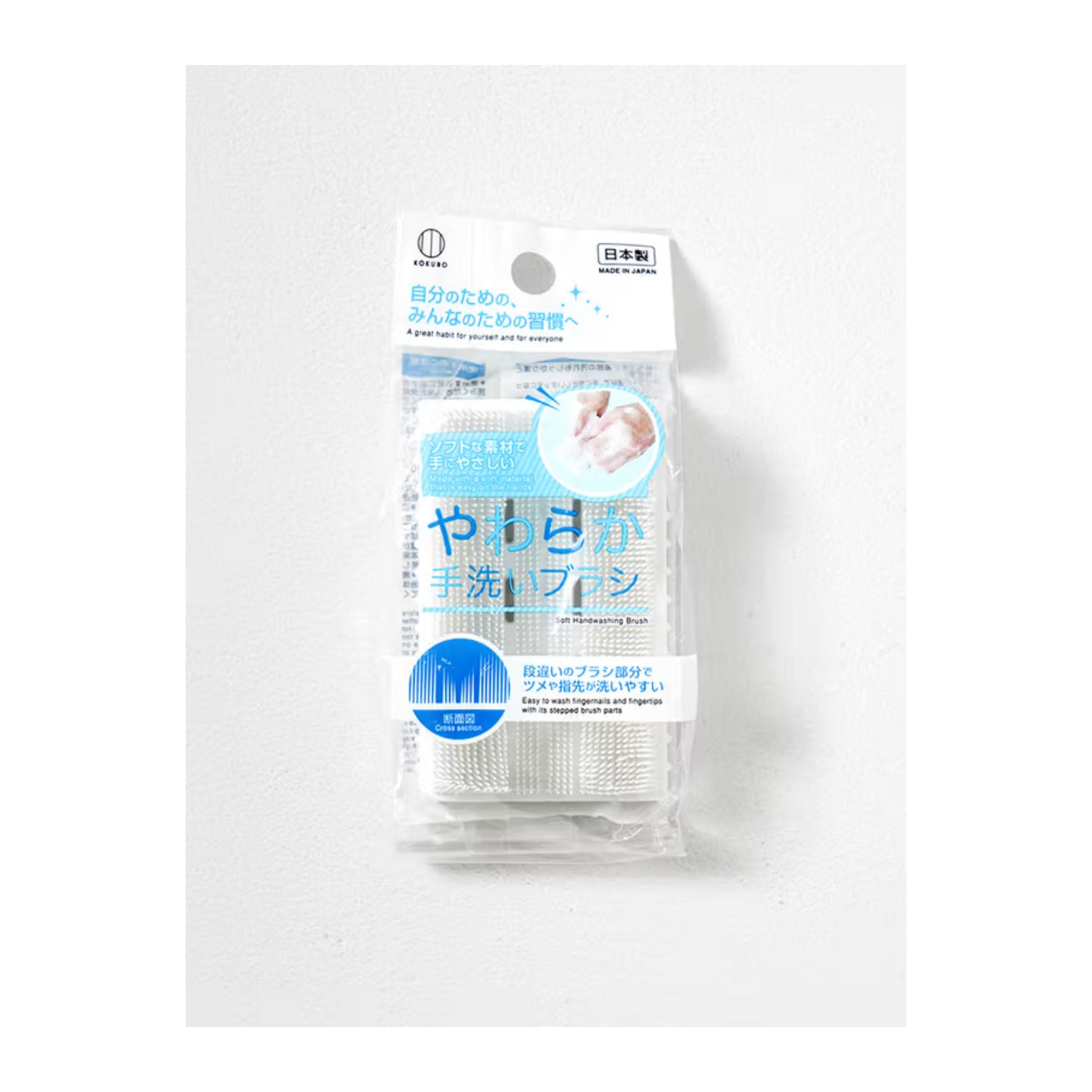 

DAISO Щетка для чистки рук и ногтей 1 шт. белый