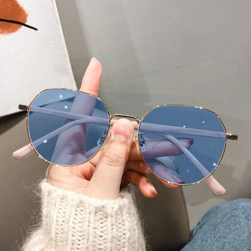 Trendy Intelligent Photochromic Sunglasses Women Men Outdoor Fashion Anti-blue Light Myopia Eyewear Unisex Classic UV Shades