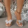 Mode Eilyken Neues Design Schmetterlingsknoten Eckige Zehenpartie Damen Hausschuhe Elegant PVC Transparent Kristall Runde Absätze Bankettschuhe