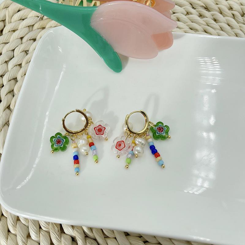 

1 шт. Цвет ретро милый темперамент простой нишевый дизайн чувство уникальный европейский и американский стиль серьги для женщин