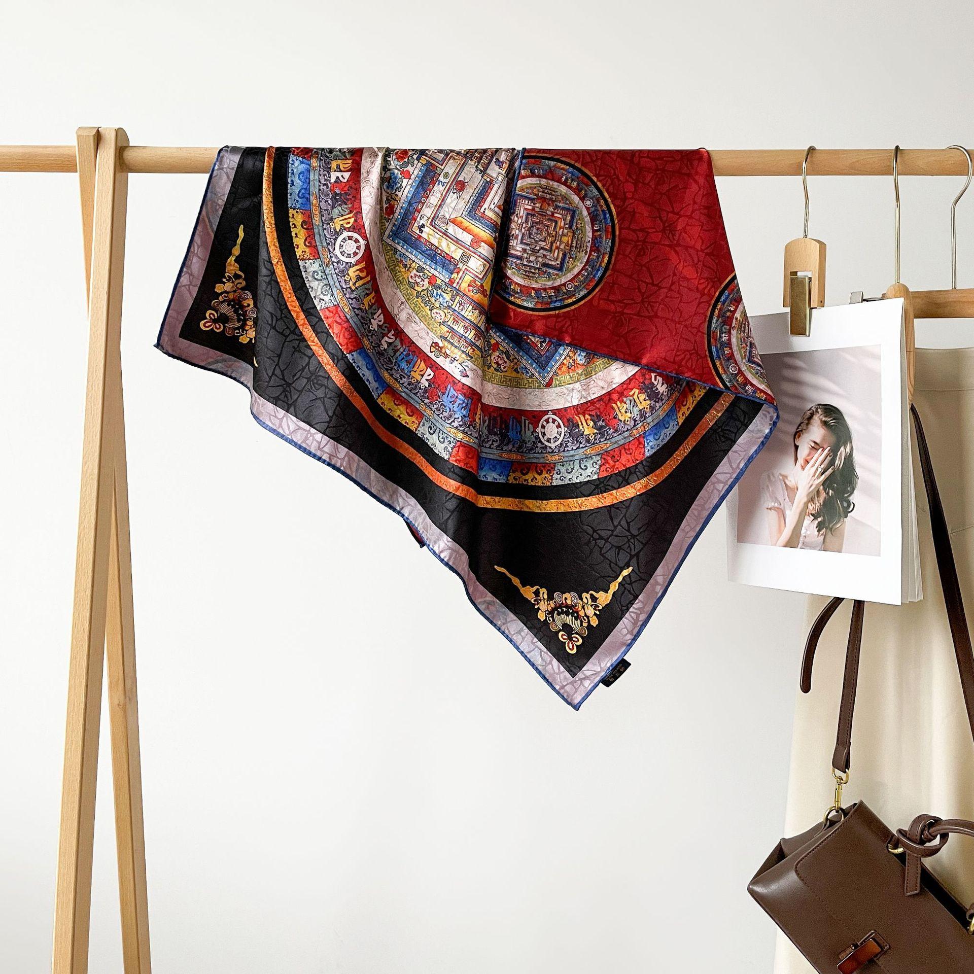 

All-match Silk Scarf Square Scarf High-end Fragrance Cloud Scarf Women High-end Sunscreen Scarf Summer Yiwu Silk Scarf Scarf Scarf 70*70