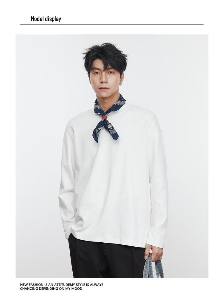 Yizhi Men's Spring Long Sleeve Crew Neck T-shirt with Hem Slit Design, Korean Style, Loose Fit