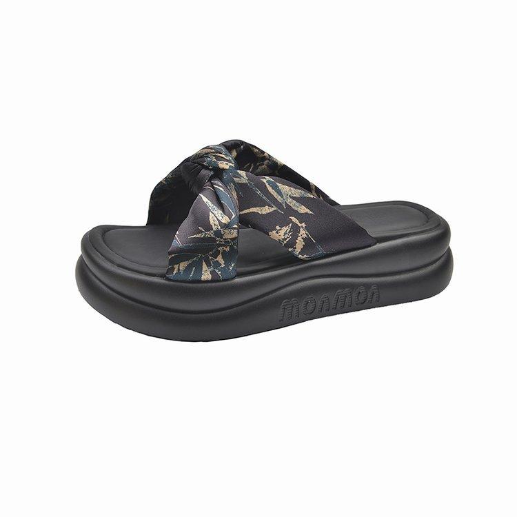 2025 new cool slippers women's summer wear new Chinese cross-knotted national style with skirt beach cool slippers