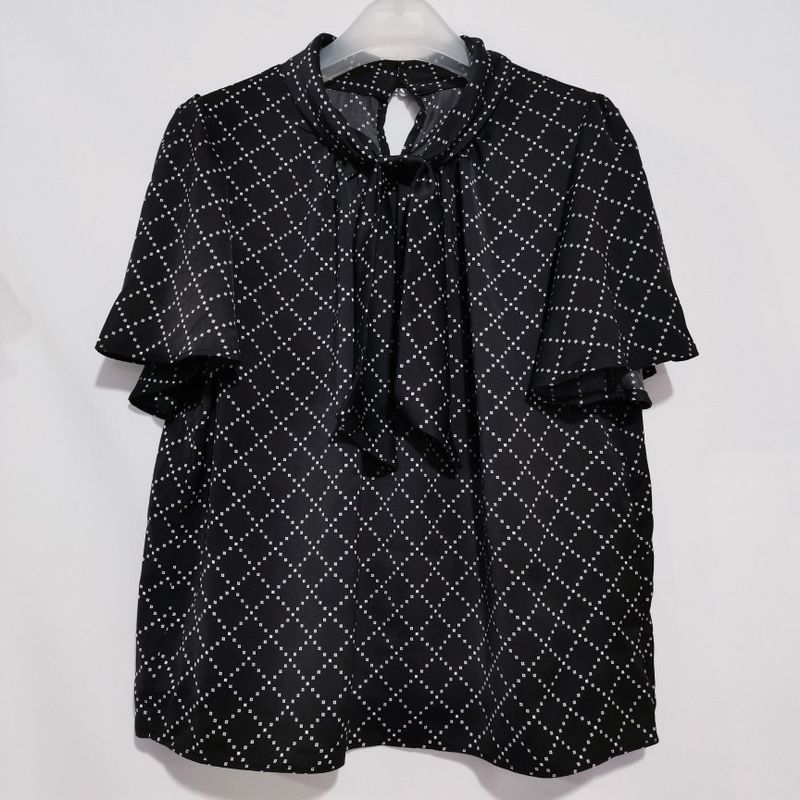 

Export Japanese Original Single Cut Label Artificial Silk Satin Flare Sleeve Short Sleeve Shirt Women s Stand Collar Ribbon Pullover Tops Professional Black Wave dot L