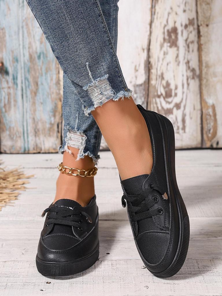 2025 Trendy Women's White Casual Canvas Shoes: Simple & Stylish for Summer Travel