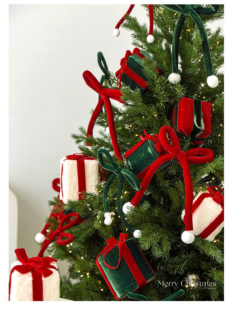 NUCHI Velvet Christmas Gift Bag Set: Tree Ornaments & Mall Window Decorations (3-Piece)