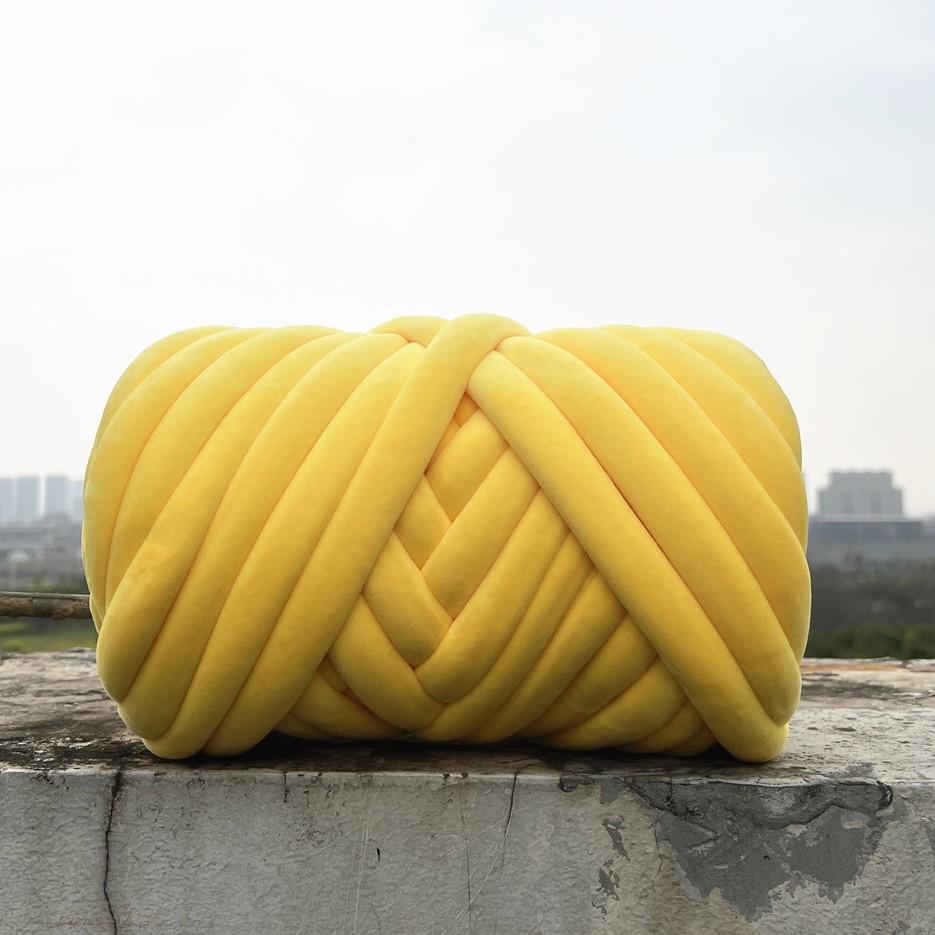 DIY Crystal Velvet Core-Filled Yarn: 3cm Thick Handmade Wool Blanket, Fabric Strip, Pillow, Cat Bed Yarn