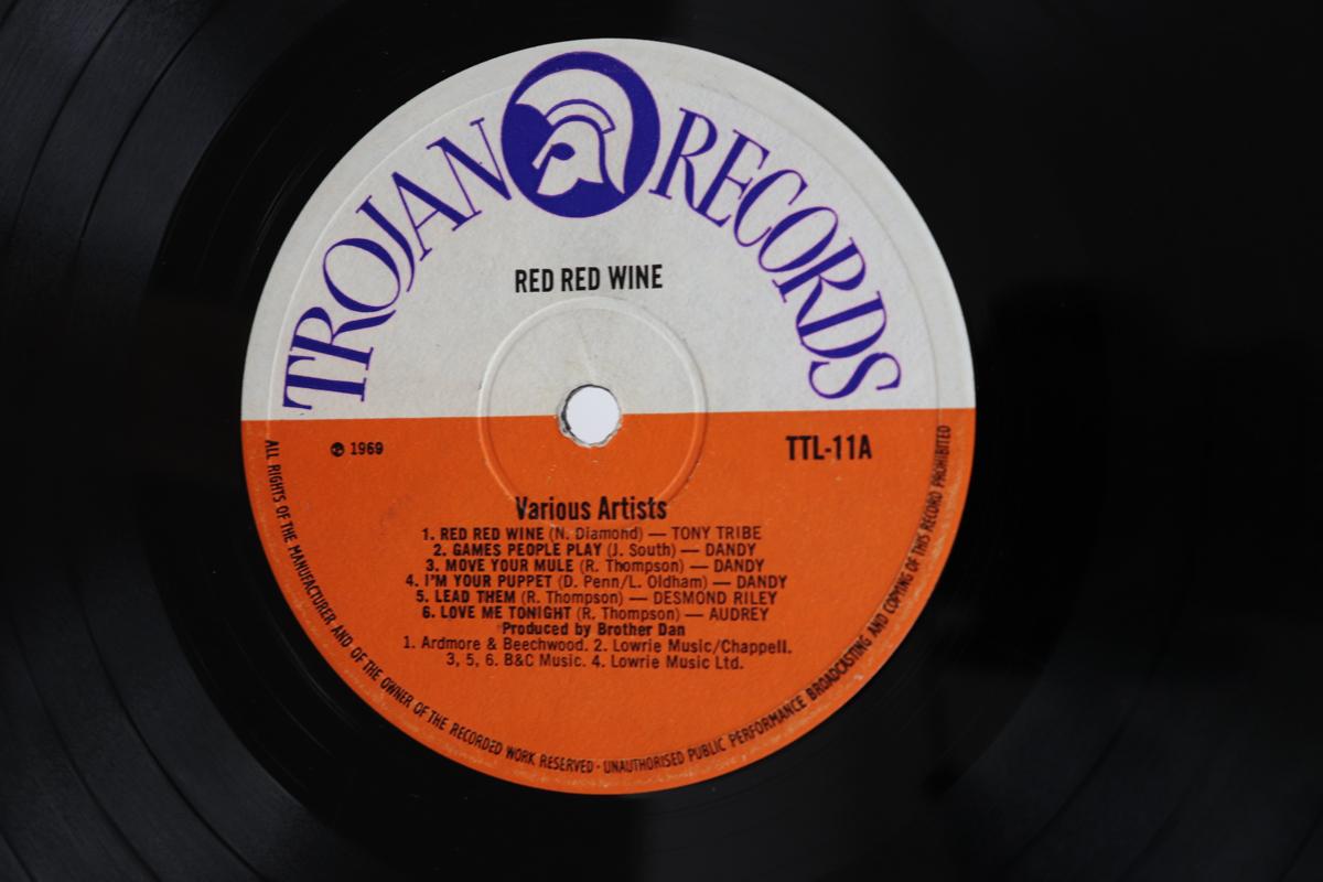 

LP Пластинка РАЗНЫЕ ИСПОЛНИТЕЛИ - Red Red Wine TTL11 TROJAN RECORDS 1969 UK Регги, Ска и Даб Б/У