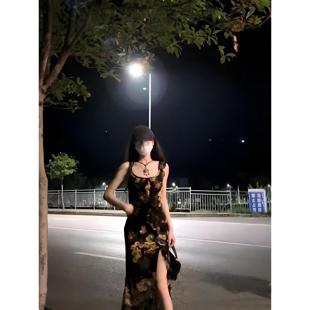 Summer super good-looking temperament celebrity royal sister suspender dress design sense niche split fork slim hip wrap long skirt