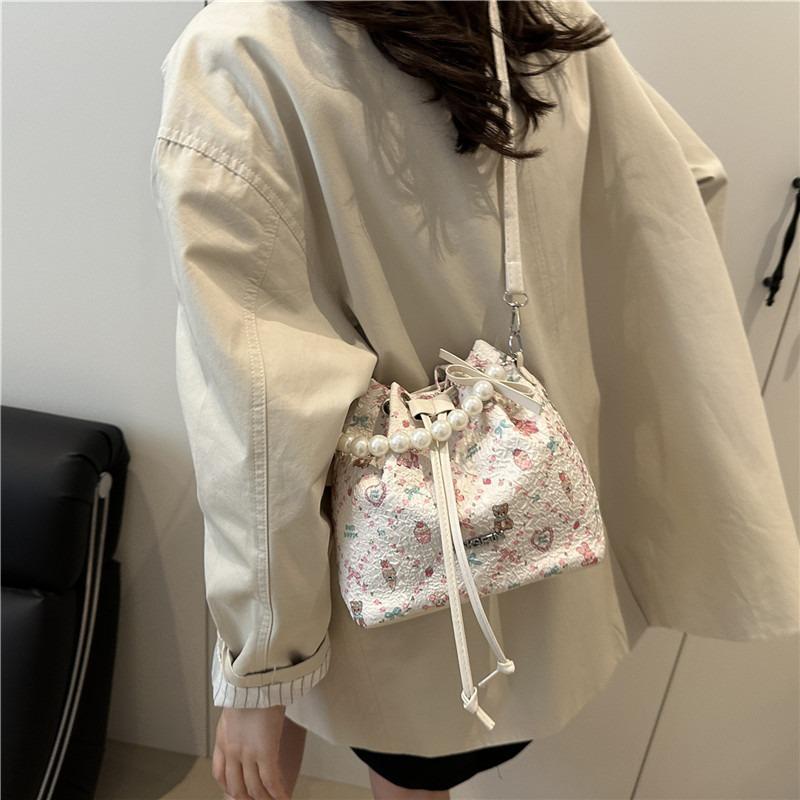 Sweet Bucket Bag Women's Bag New Summer Bow Portable Shoulder Bag Literary and Leisure Commuter Messenger Bag