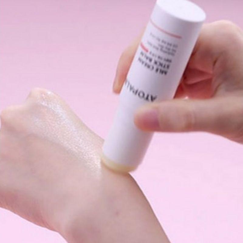 ATOPALM MLE Cream Stick Balm 10g – Portable Barrier Repair Moisturizing Balm for Dry & Sensitive Skin