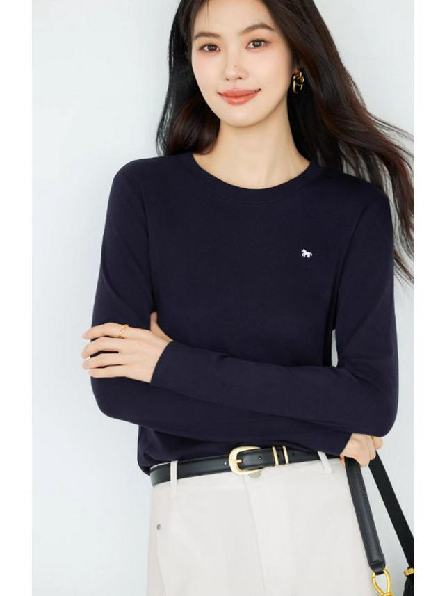 

Little Horse Embroidered Tencel Long-Sleeve Women s T-Shirt – Spring 2026 Collection Large темно-синього кольору