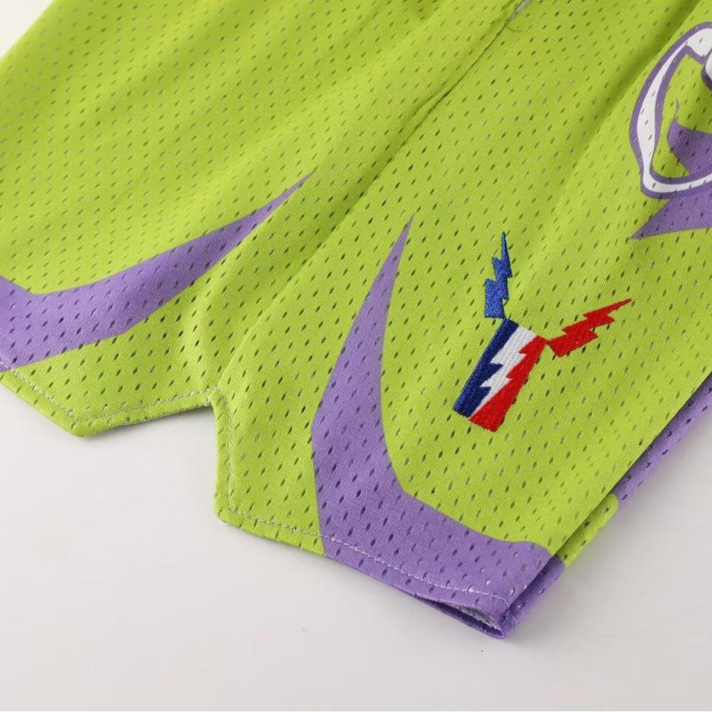 Large Mesh Pikachu Quick-Dry Basketball Shorts - Above Knee, Four-Point Sports Design