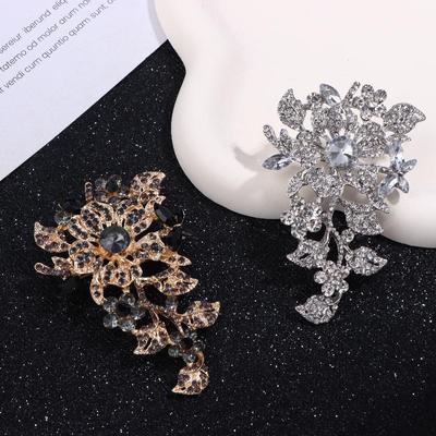 Exquisite Fashion Crystal Big Flower Brooch Charm Ladies Wedding Party Costume Jewelry Accessories Gift