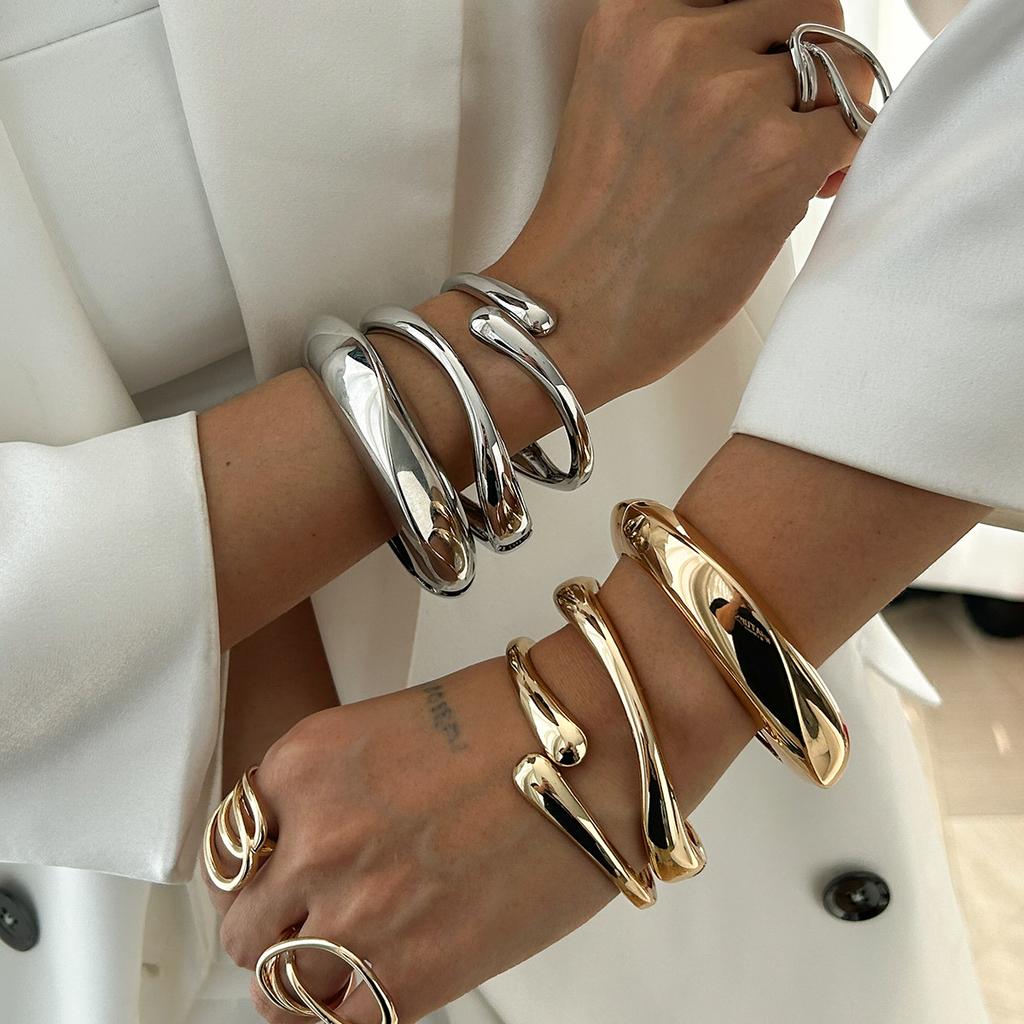 Fashion Irregular Alloy Spring Bracelet Simple Water Drop Smooth Bracelet Set