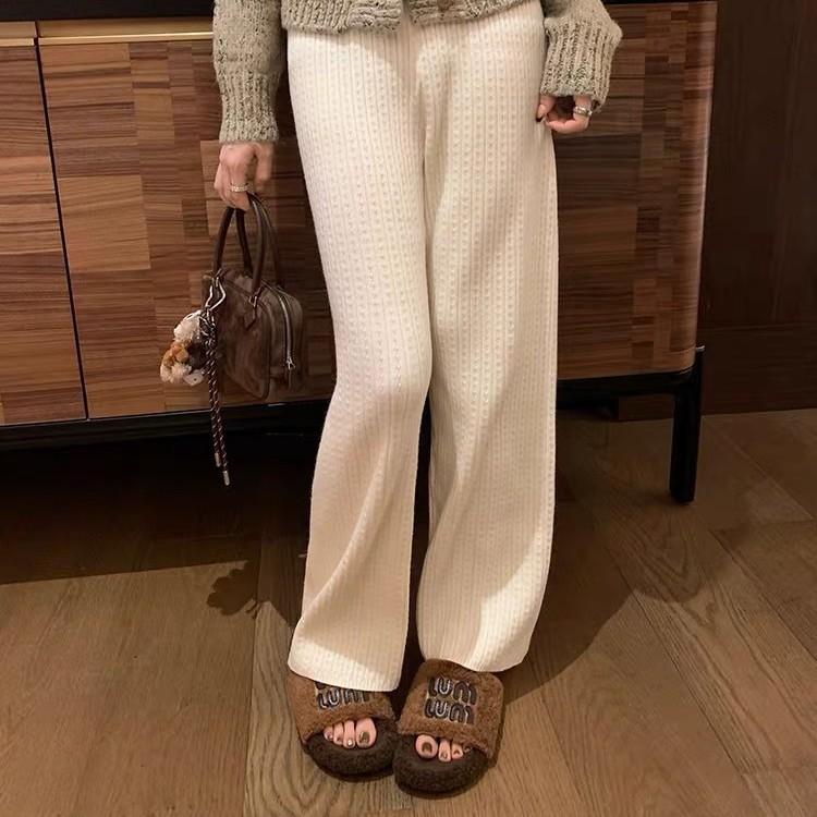 Wool version thick-soled letters fleece thermal slippers women's autumn and winter color matching word casual thick-soled fluffy shoes winter wear