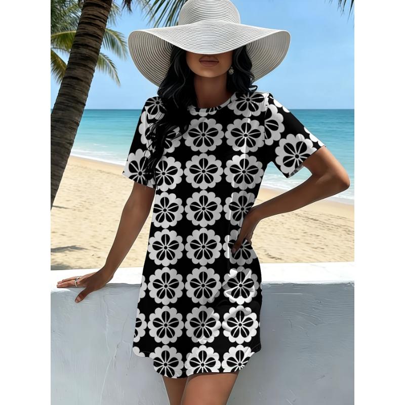 Plus Size - Plus-Size Sweet Smiling Print Loose Long T-Shirt Nightdress