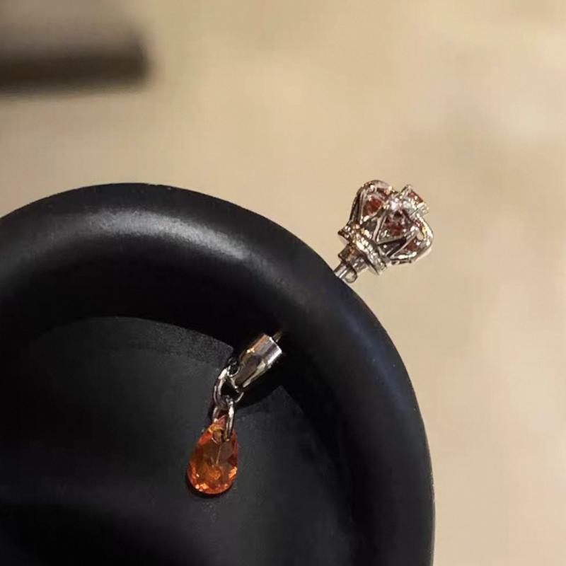 

1 шт. Корона Жемчуг Титановая сталь Спиральный гвоздь для кости уха Серьги Y2K для женщин Пирсинг уха Ювелирные изделия Подарки